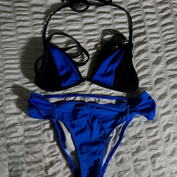 Swimwear - Picture 2 of 13